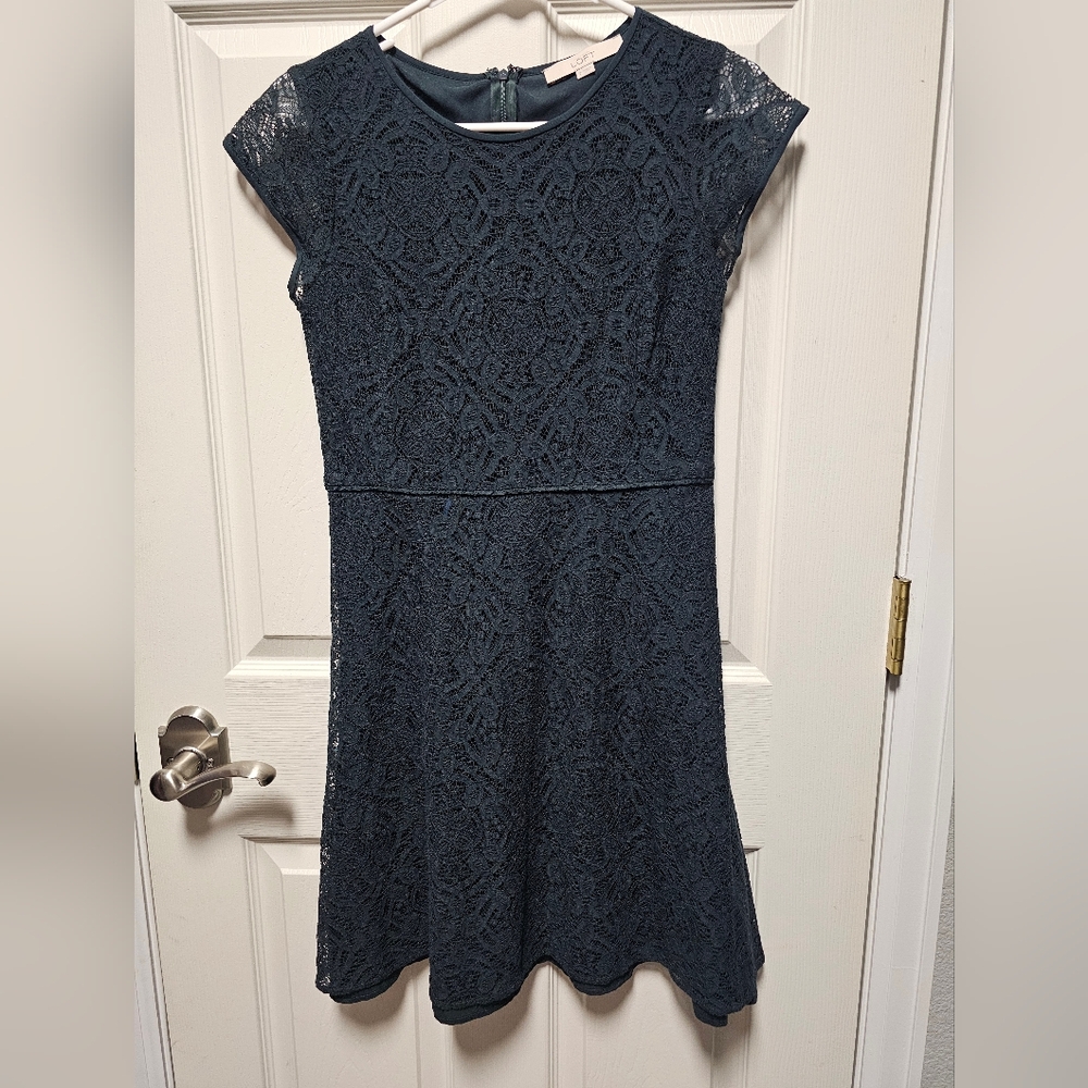 Ann Taylor LOFT Dark Green Lace Mini Dress - Size 2